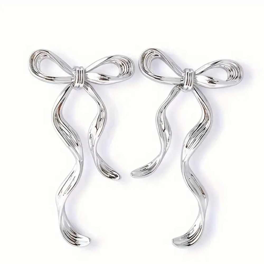 Elegant Silver Bow knot Dangle Stud Earrings